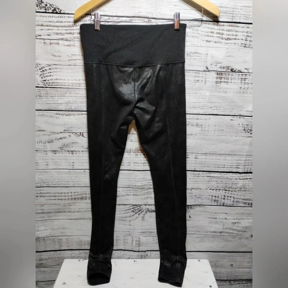 Athleta Barre Stirrup Midnight Garden Leggings size Small Black‎ Floral Dance - Picture 6 of 10